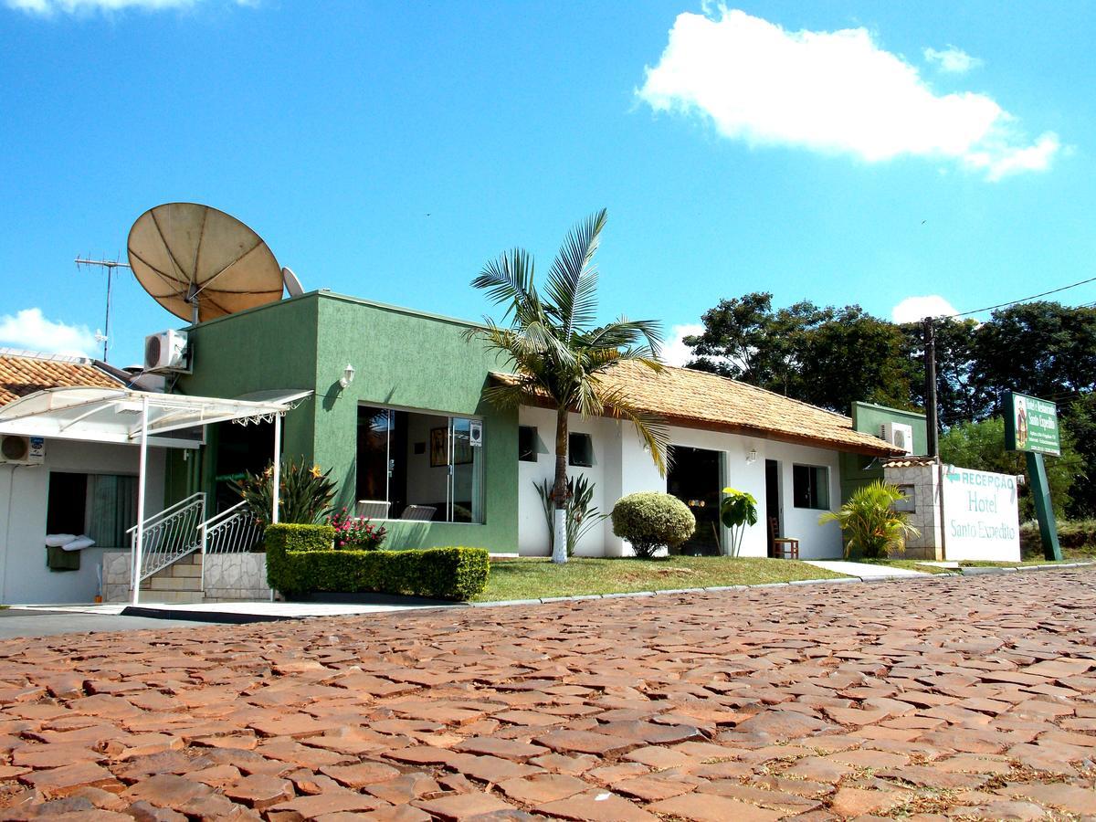Hotel Santo Expedito Ijui Bagian luar foto